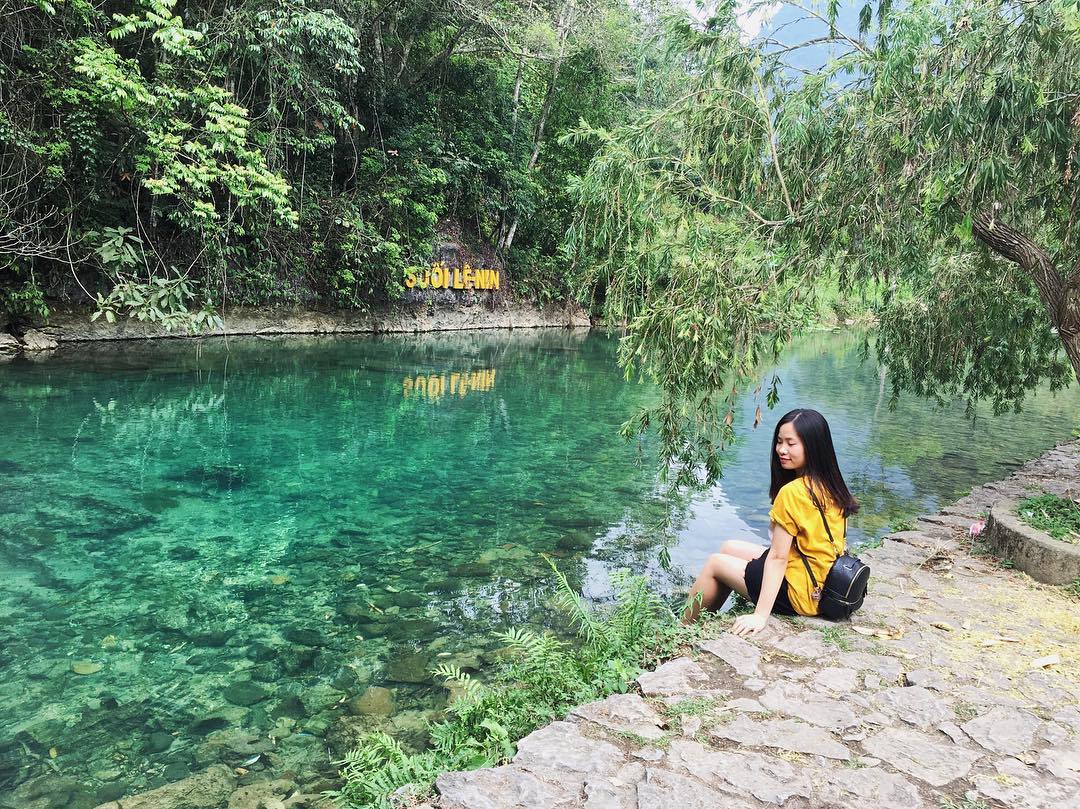 Cứ ngỡ lạc vào "thiên đường xanh" Cửu Trại Câu phiên bản Việt đẹp ngây ngất ở ngay Cao Bằng