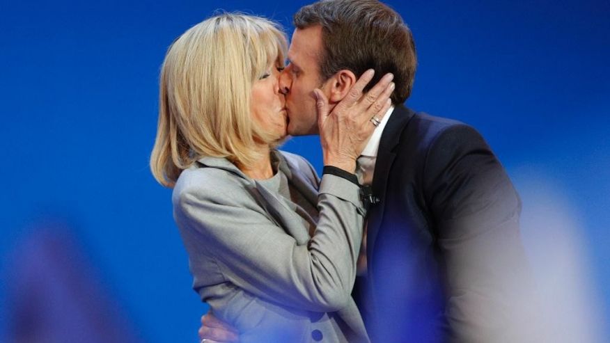 Mối tình đẹp như mơ giữa Tân tổng thống trẻ nhất lịch sử Pháp và cô vợ già hơn 25 tuổi