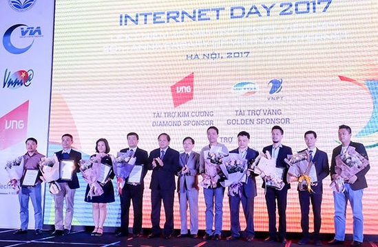10 doanh nghiệp và 10 nhân vật được vinh danh tại lễ kỷ niệm 20 năm Internet Việt Nam