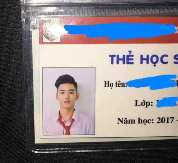 Thứ hai là "hot boy ảnh thẻ": Ngô Văn Nguyên Hạo, học sinh lớp 10, trường THPT Nguyễn Bỉnh Khiêm, Hà Nội.