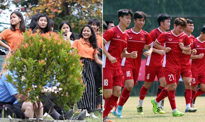U23 Việt Nam tập trong trường "con nhà giàu", học sinh Indonesia liền nghỉ học ra "hóng"