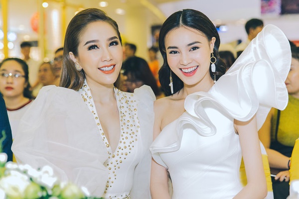 "Thần tiên tỷ tỷ" Việt Nam - Ninh Dương Lan Ngọc bất ngờ đọ váy trắng cùng Bảo Thy