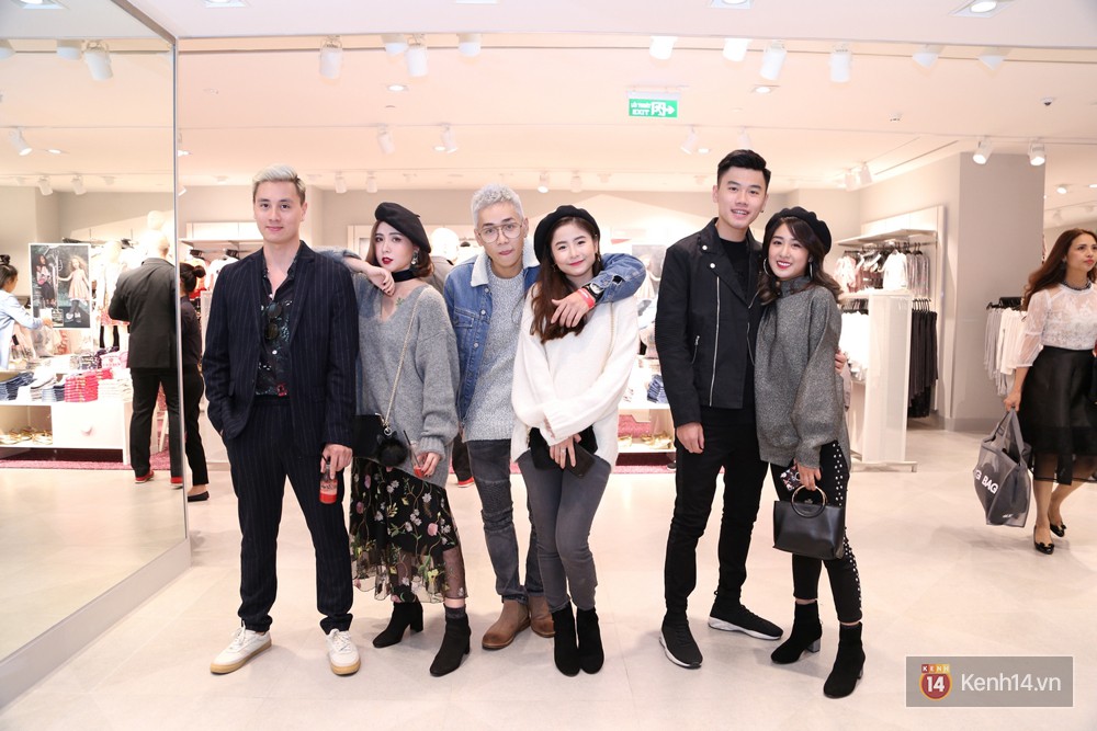 3 cặp bố mẹ "hot" nhất mạng xã hội lại bất ngờ "họp hội" để "mở hàng" khai trương sớm cho H&M Hà Nội