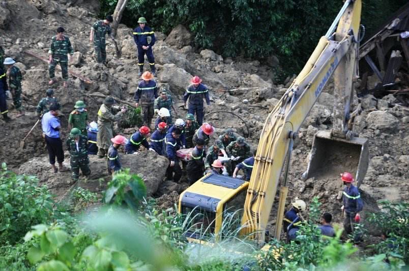 Đã tìm thấy những nạn nhân cuối cùng của vụ sạt lở đất vùi lấp 18 người ở Hòa Bình