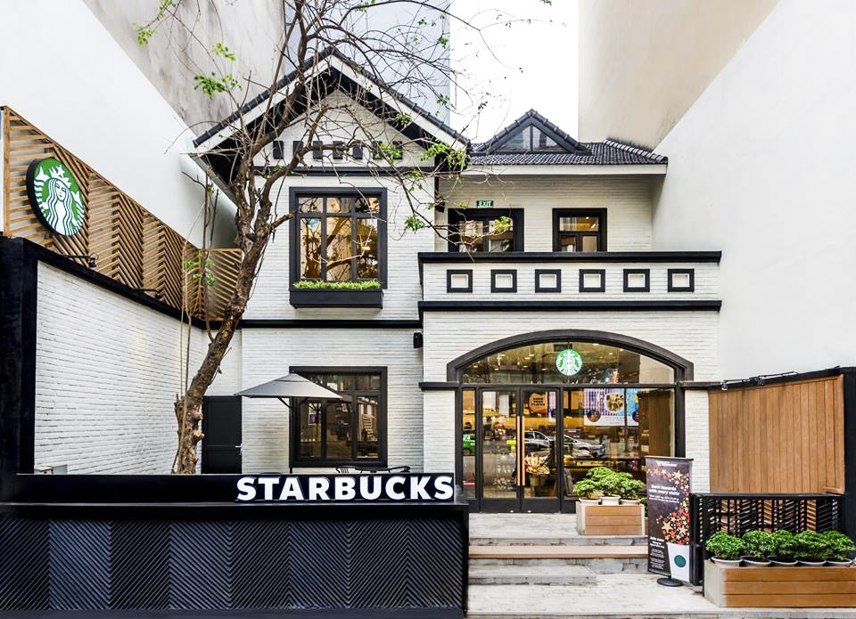 Mê tít "Ngôi nhà bước ra từ cổ tích - Starbucks" mới toanh ở khu Cầu Giấy - Hà Nội 