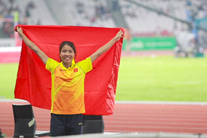 Điền kinh Việt Nam có huy chương vàng ASIAD đầu tiên, cùng U23 Việt Nam đi vào lịch sử