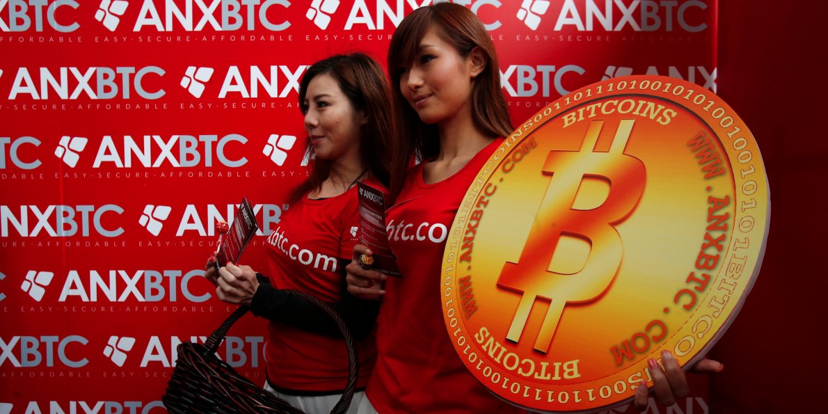 Giá Bitcoin rớt mạnh vì Trung Quốc tuyên bố tiền ảo là bất hợp pháp và đóng cửa sàn giao dịch lớn nhất nước