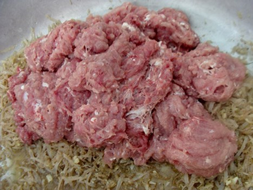 Ngôi làng ăn thịt sống ở Thái Bình: Thú ẩm thực ghê rợn hay bí quyết "vi diệu"?