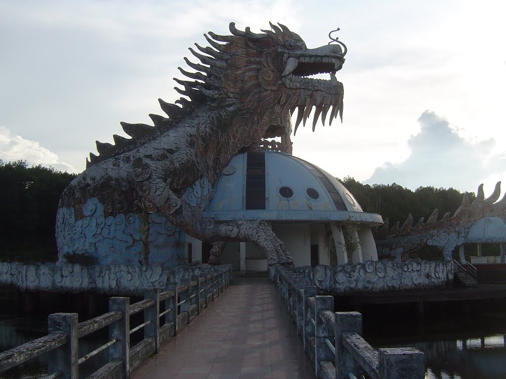 Công viên bỏ hoang ở Việt Nam bỗng chốc nổi tiếng nhờ báo chí quốc tế