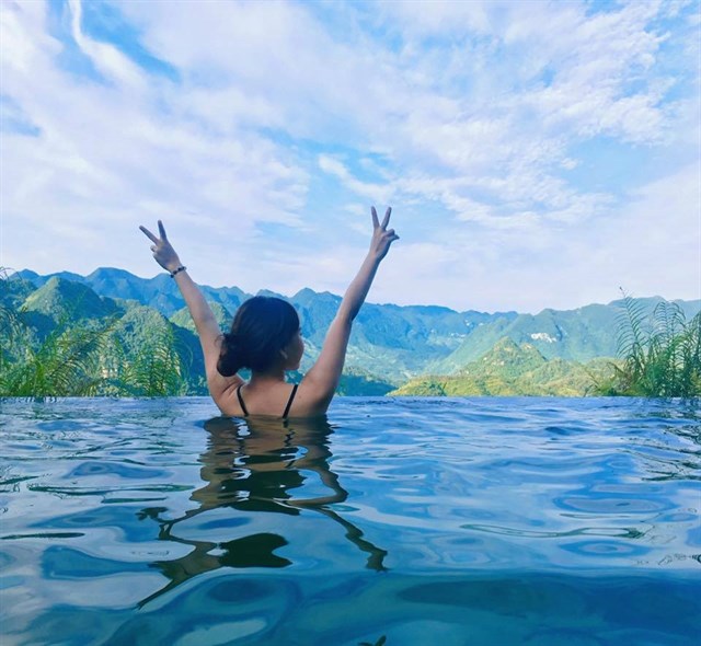Độc đáo "Bể bơi giữa thiên nhiên" Puluong Retreat đẹp phát sốt ở Việt Nam