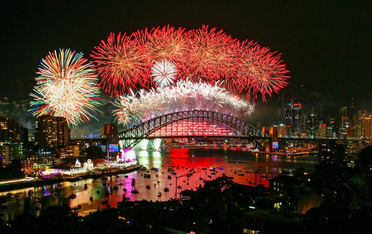 Cầu cảng Sydney luôn là biểu tượng đón chào năm mới nổi tiếng nhất của nước Úc. (Nguồn: VnExpress.net)