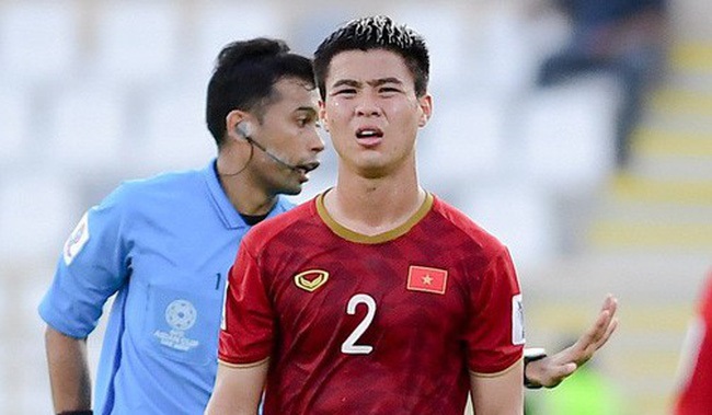 Mất trận cuối cùng vòng bảng Asian Cup 2019, Duy Mạnh còn bị phạt hơn 100 triệu đồng