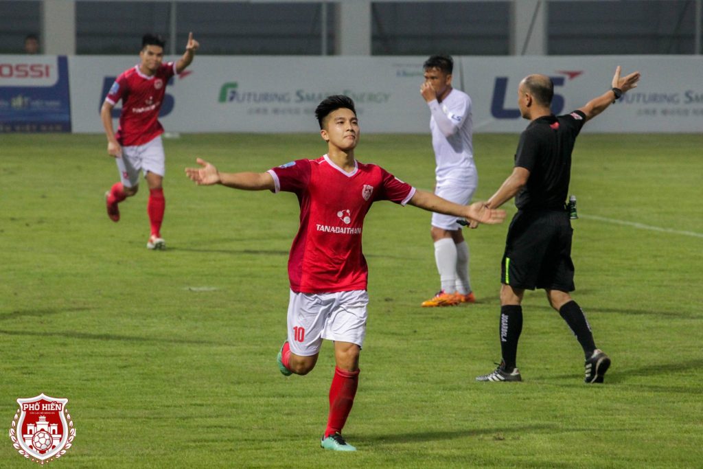 Ảnh 3: Bùi Tiến Dũng được gọi vào đội U23 - We25.vn