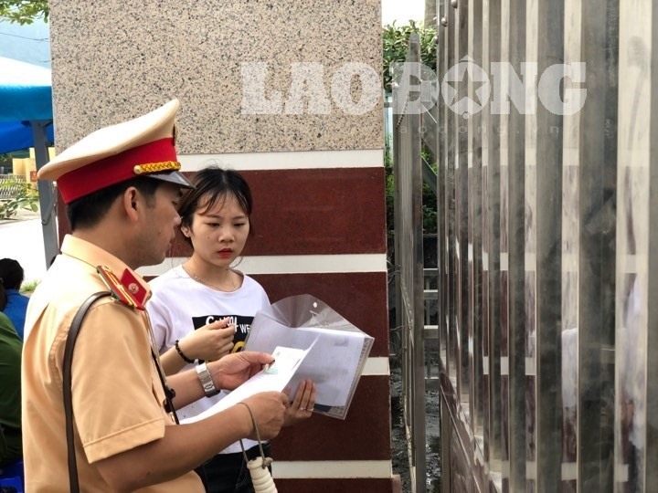 Kỳ thi THPT Quốc gia 2019: Thí sinh Hà Giang bị cấm thi môn Ngữ văn do đến muộn vì... ngủ quên