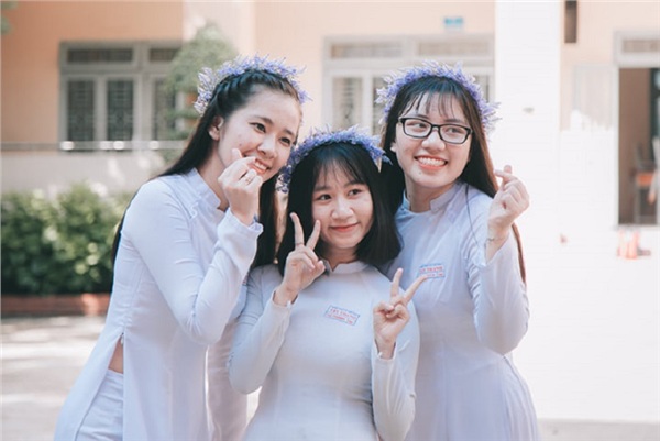 Ảnh 3: Nữ sinh Sài Gòn luôn đứng top 5 của lớp - We25.vn