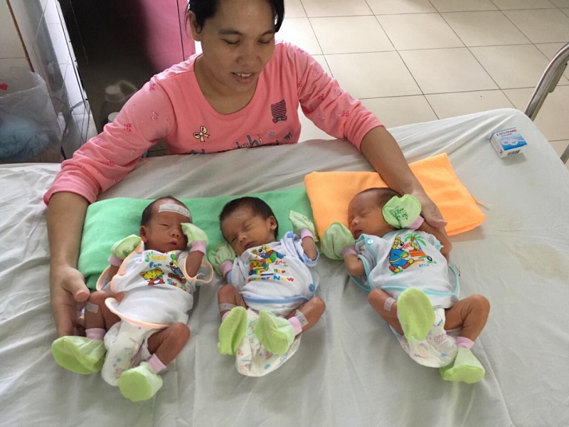 Sản phụ Huế mang tam thai tự nhiên ‘vượt cạn’ thành công, sinh 3 con đều nặng gần 2 kg