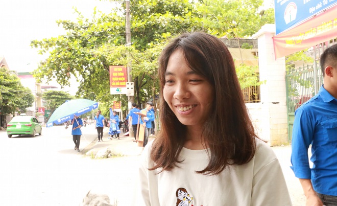 Nữ sinh ngủ quên được công an “hộ tống” ở Hà Giang đạt đủ điểm tốt nghiệp THPT