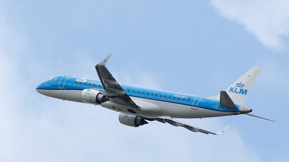 Sốc: Hãng hàng không Hà Lan gây phẫn nộ khi “lỡ miệng” công bố chỗ ngồi… “nguy hiểm nhất” trên máy bay