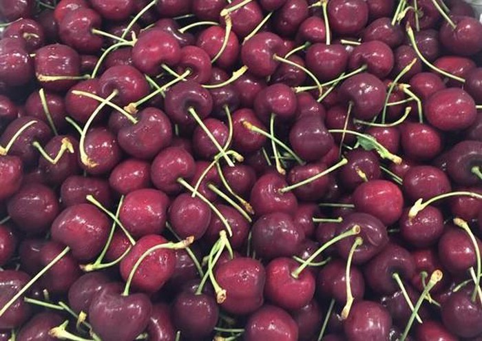 Lần đầu tiên Cherry giảm giá sốc hơn 50% và cách phân biệt hàng Trung Quốc, hàng Mỹ