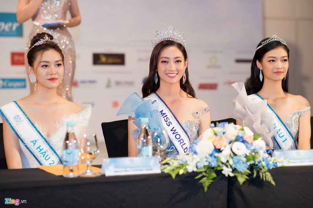 Cuộc so tài tiếng Anh của “dàn hậu” cuộc thi Hoa hậu Thế giới Việt Nam 2019: Lương Thùy Linh xuất sắc với IELTS 7.5 nhưng Kiều Loan còn gây bất ngờ hơ