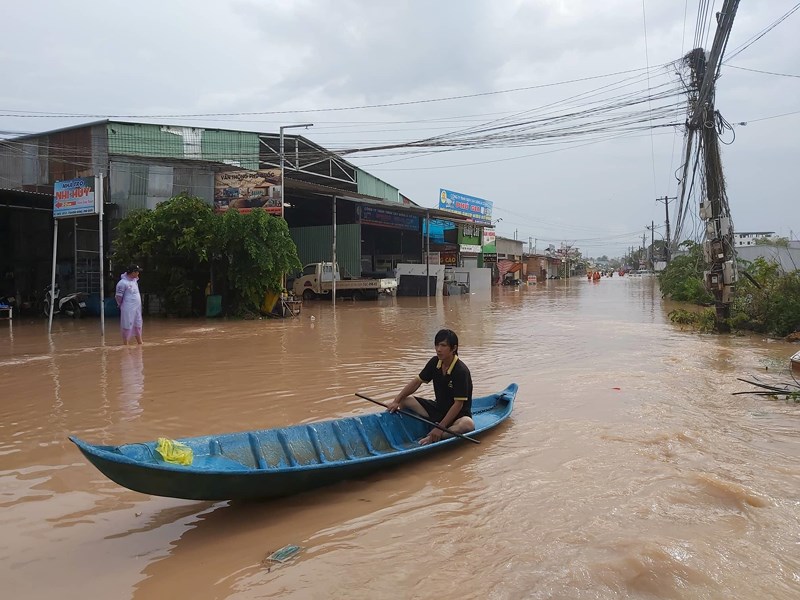 Kiên Giang: Đảo ngọc Phú Quốc oằn mình trong bão số 3