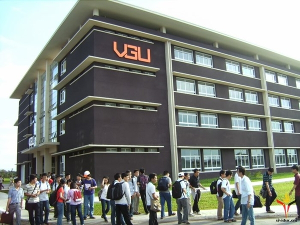 Ảnh 3: Top 20 trường đại học có mức học phí cao nhất - We25.vn