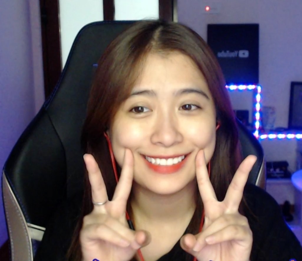 Streamer Milona Xinh đẹp Hài Hước Nhưng Lại Hay Phát Ngôn Vạ Miệng 8833