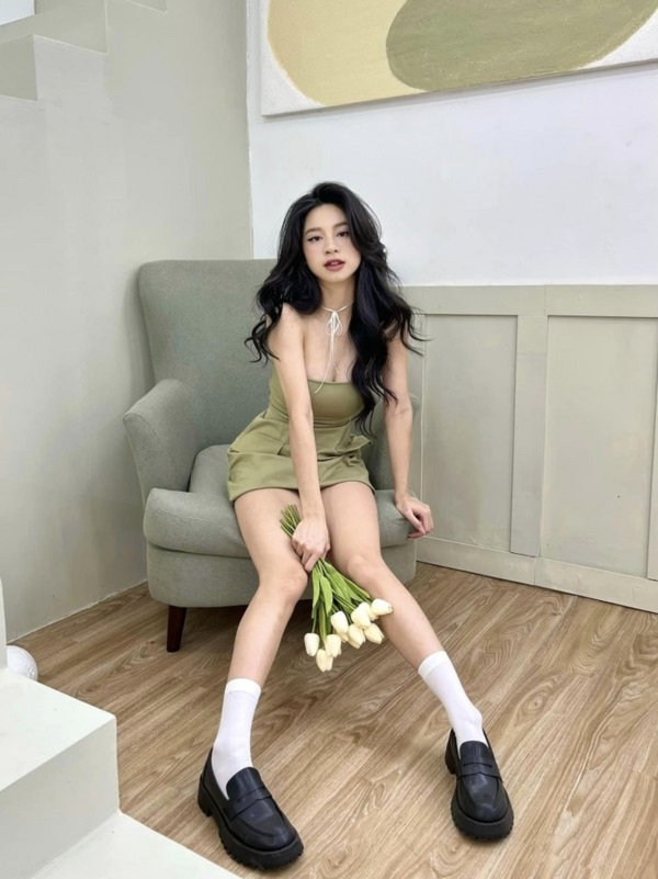 Hot Girl Tạp Hóa Hàn Hằng Xinh đẹp Không Có đối Thủ Dù đã Cố Gắng Che Chắn Bớt Gò Bồng đảo 