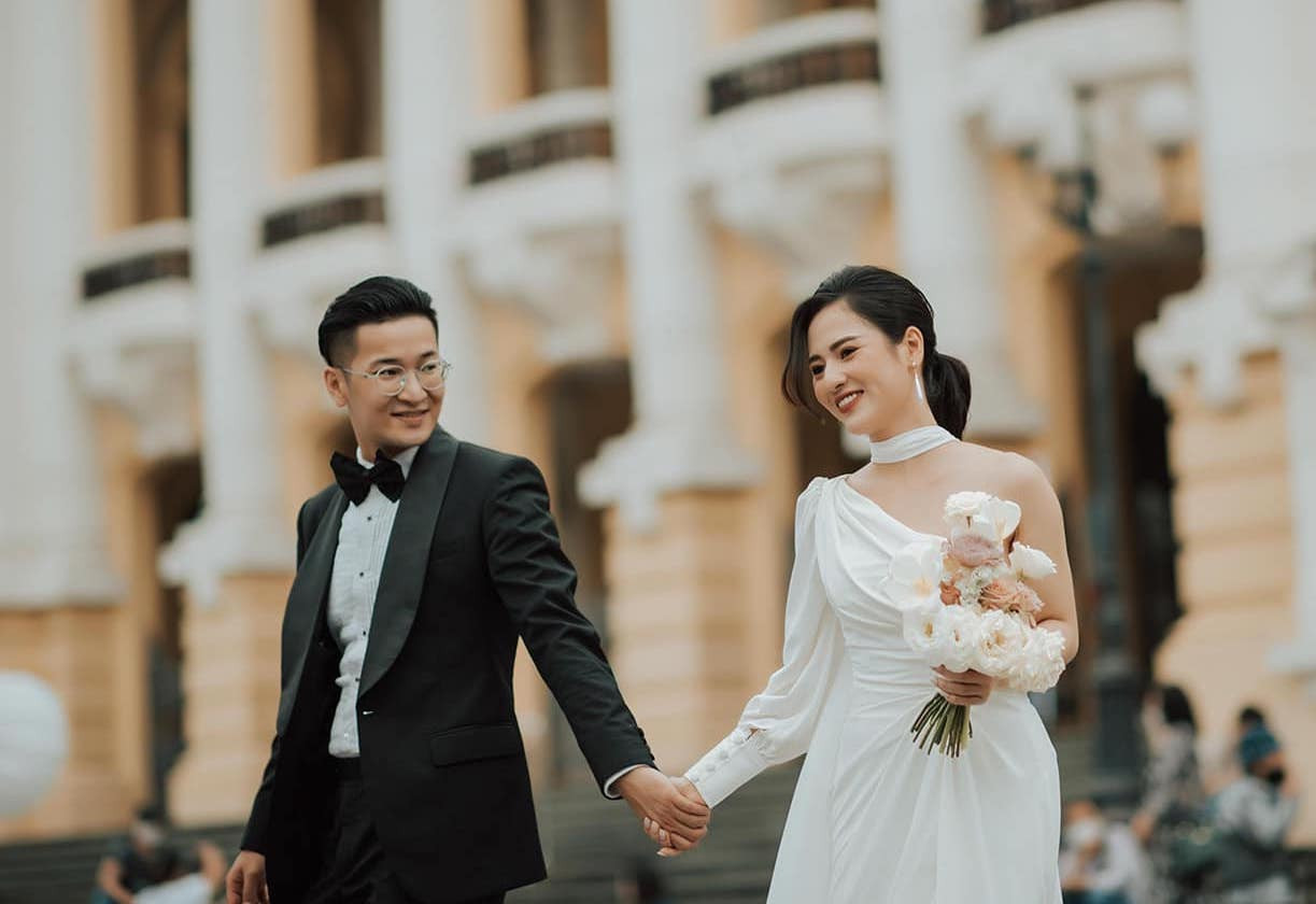 Việt Hoa tung ảnh cưới đẹp như mơ với chồng diễn viên, Thanh Sơn bất ngờ thừa nhận 1 điều! 